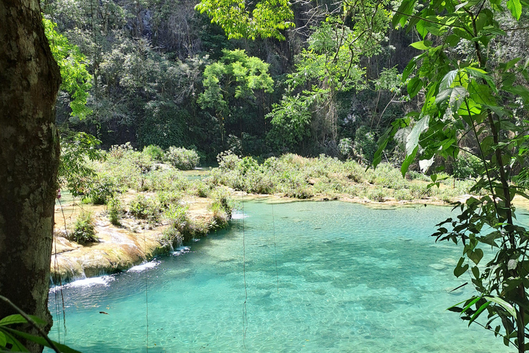 Van Guatemala Stad naar Semuc Champey in één dag.