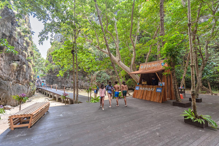 Phuket: Excursión en catamarán rápido por Phi Phi y Maya Bay