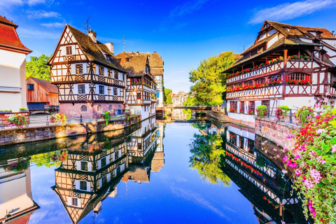Colmar: Insta-Perfect Walk with a Local