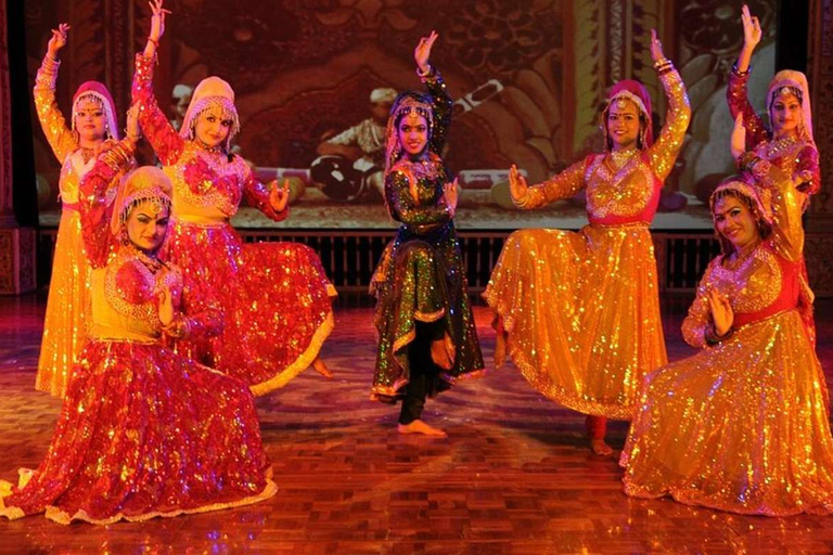 Kalakriti Mohabbat-the-Taj Show: Evening Cultural Experience Private Tour with Car, Driver, Guide & Silver Entry Tickets