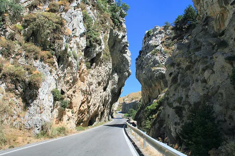 Original Crete: Kourtaliotis, Preveli, Plakias, Argyroupoli