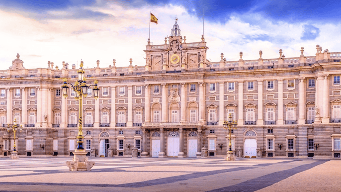 Madrid: Royal Palace Skip-the-line Guided Tour
