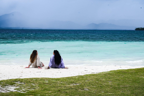 Panama City: Remote San blas Islands: Misdub, Yani and Pool