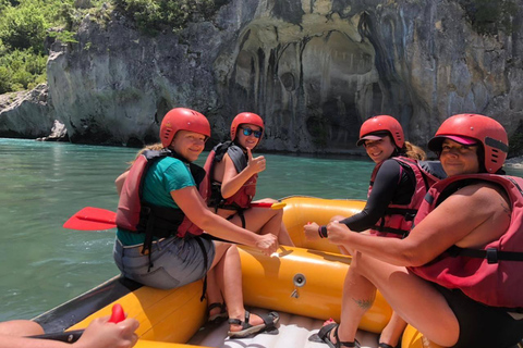 Desde Durrës Golem: Rafting en Vjosa y Excursión a los Baños Termales de Benja