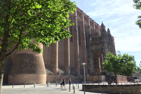 The two beautiful cities of Albi and Cordes sur Ciel