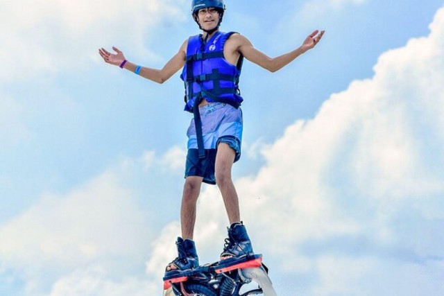 Cancun: Flyboard Experience - Soar Over the Lagoon