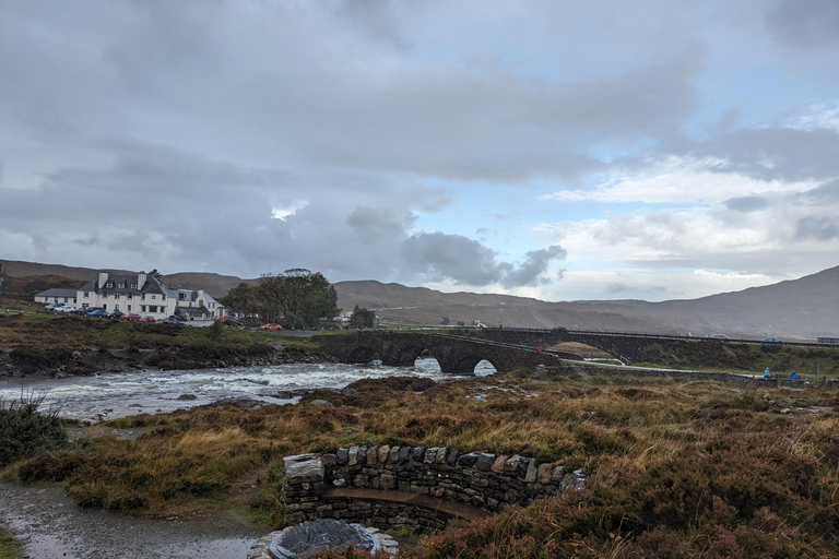 Tour di 3 giorni dell&#039;isola di Skye, Glencoe, Inverness e Loch Ness3 Day Tour of Isle of Skye, Glencoe &amp; Loch Ness - SPANISH