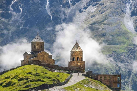 Kazbegi and Gudauri Mountain Area Private Tour From Tbilisi