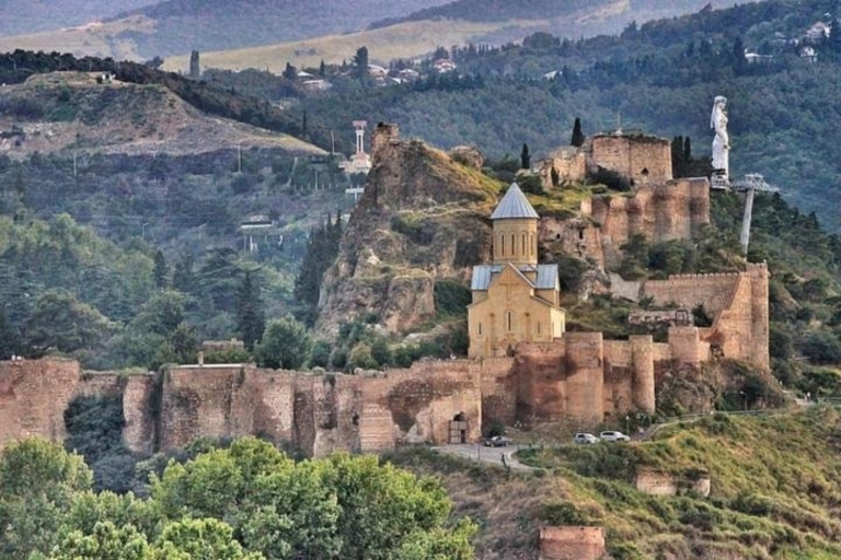 Arménie - Tbilissi 3 jours, 2 nuits au départ d'ErevanVisite privée sans guide
