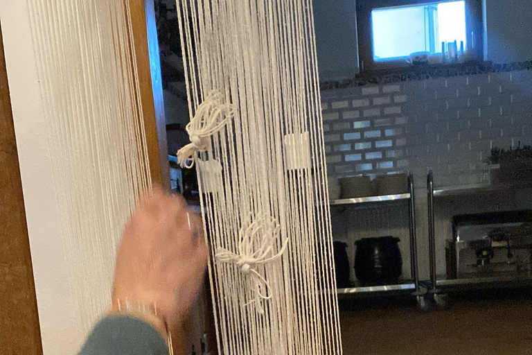 Hanul Vatra: Oltenian Fabric Weaving Workshop