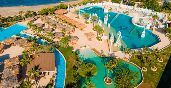 Alanya: Dolphin Show or Water Park of Superlatives with Transport (2 options)