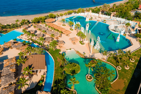 Alanya: Dolphin Aquapark of Superlatives with Transport Alanya: Dolphin Water Park of Superlatives with Transfer