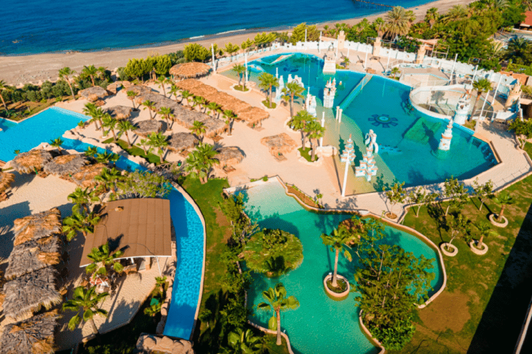 Alanya: Dolphin Aquapark of Superlatives with Transport Alanya: Dolphin Water Park of Superlatives with Transfer