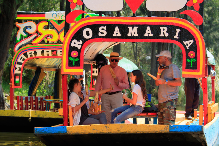 Mexico-Stad: Coyoacán en Xochimilco