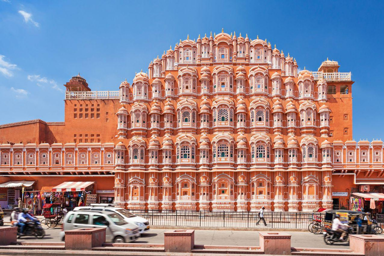 From Bengaluru : 4 Days Golden Triangle Tour With Pickup