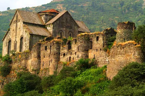De Tbilissi à l'Arménie : excursion d'une journée à Akhtala, Haghpat et Sanahin