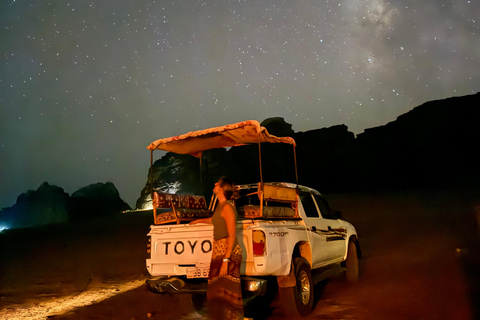 Wadi Rum: Cave Stargazing Experience