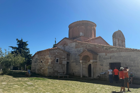 Tirana/Durres: Apollonia, Zvernec & Vlora Beach, Day Tour