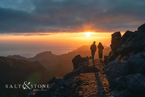 Madeira: Pico do Arieiro Sunset & Stairway to Heaven Walk Pico do Arieiro Sunset & Optional Stairway to Heaven Walk