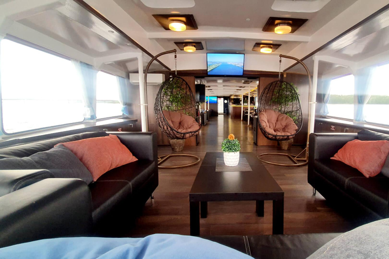 日落之旅：海门之行——拉脱维亚河流巡游日落之旅：海门河游轮之旅 - 拉脱维亚河流巡游