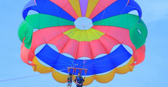 Boracay: Parasailing Adventure Experience