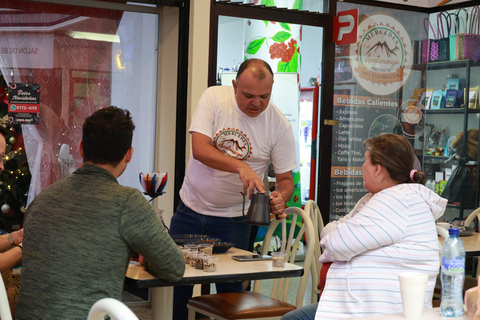 Guatemala City: Volcano-Grown Coffee Tasting Experience