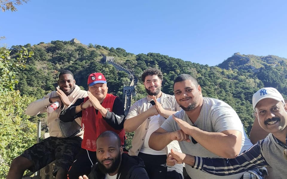 Mutianyu长城、多离开的公共汽车旅行 - Hizvo