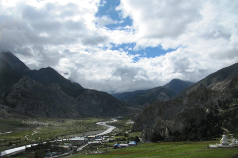 Pokhara: Annapurna Circuit Trek with Tilicho Lake