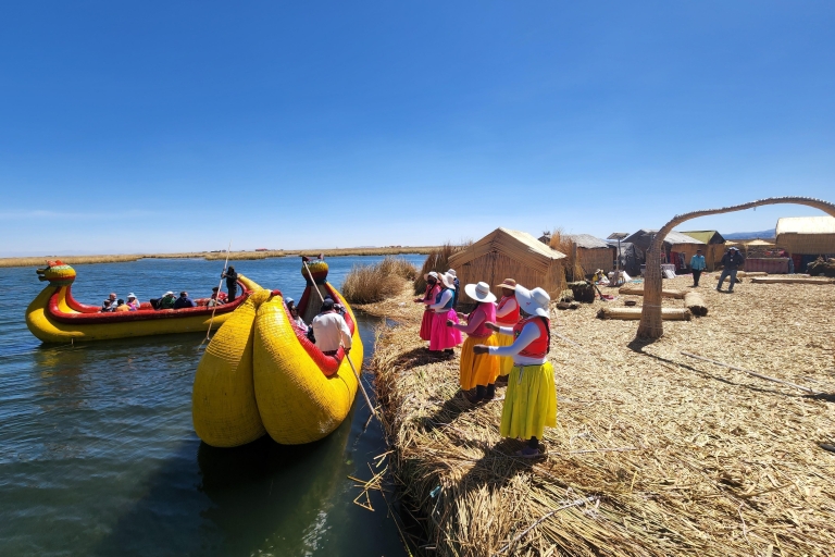 Puno: Półdniowa wycieczka na pływające wyspy Uros