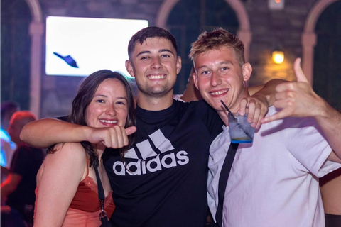 Phuket: Pub Crawl Rooftop, Bars, GoGo & 3 Clubs with Shots 20:30 | Pub Crawl Only