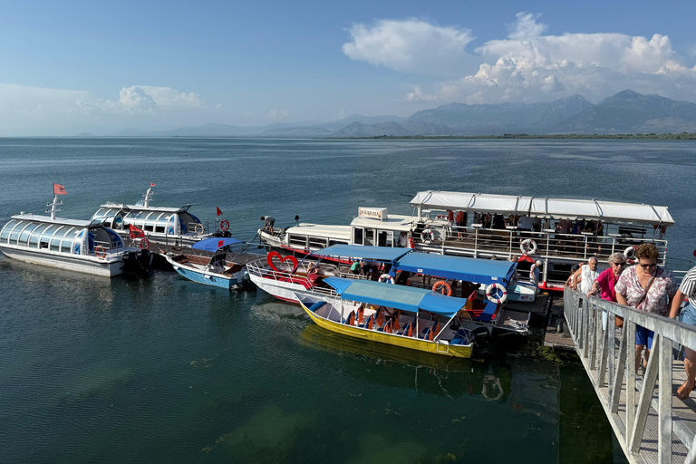 From Tirana: Shkodra Castle & Lake Day Trip with Boat Ride