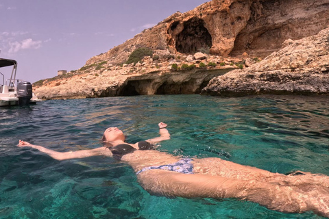 Malta: Viaggio in barca privato Crystal/Blue Lagoon, Comino e GozoMalta: gita in barca privata alla Laguna Blu, Comino e Gozo