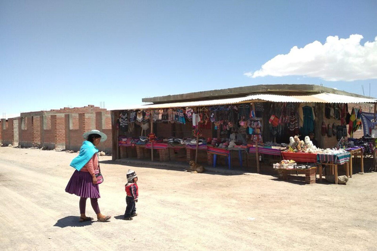 San Pedro de Atacama: 3-Day Uyuni Tour, Small Group, Full Board