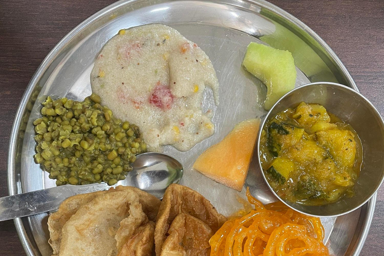 Udaipur: Indian Cooking Class - Art, Antiques & Storytelling Private Experience