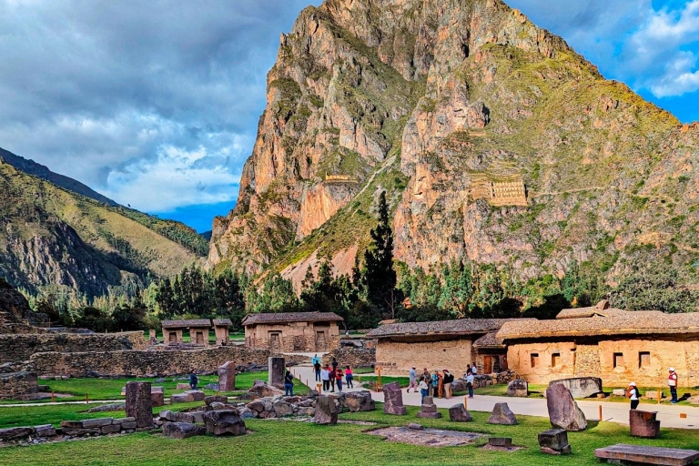 Cusco:Sacred Valley Pisaq,Ollantaytambo,Chinchero with Lunch Group service with pick-up in Cusco's historic Center