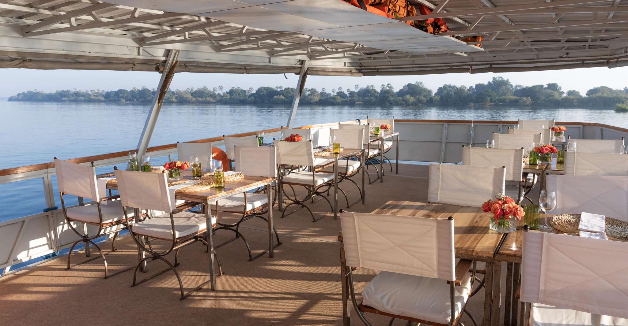 Victoria Falls, Dinner Cruise on the Zambezi River - Housity