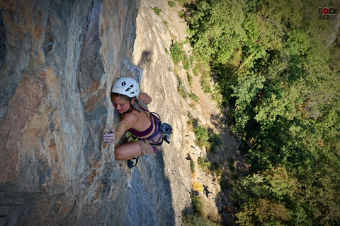 Cuenca: Women-Only Sport Climbing Course