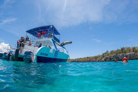 Excursión a la Isla Catalina: Barco, estancia en la playa, comida y bebidas gratis