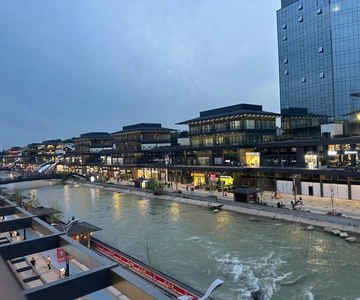 Tashkent: Old Town, Chorsu Market, and Ankhor River Tour