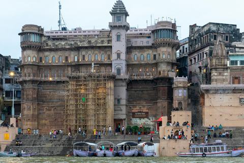 Benarés: Paseo en Crucero por el Río Ganges al Amanecer y Visita a Sarnath