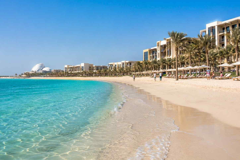 From Dubai: Private Abu Dhabi Tour with Grand Mosque Visit