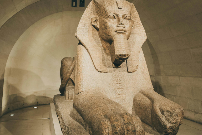 Paris:Louvre Premium Guided Tour with Reserved Skip the Line Semi-Private Group Tour - Max. 6 Persons