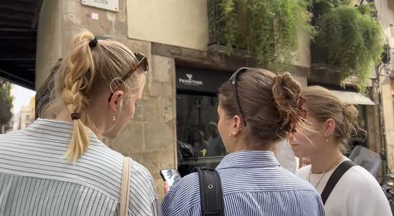 Nuremberg: jogo autoguiado de fuga ao ar livre para smartphone