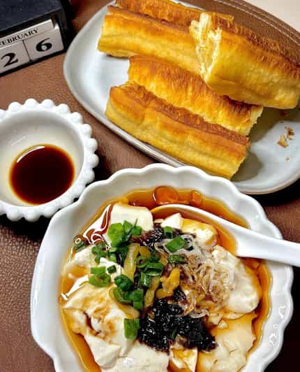Shanghai Local Food Taste in former French Concession