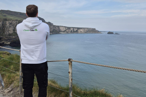 Giants Causeway: Ultimate Private Guided Tour of Causeway Giants Causeway: Private Tour with Optional Dog Companion