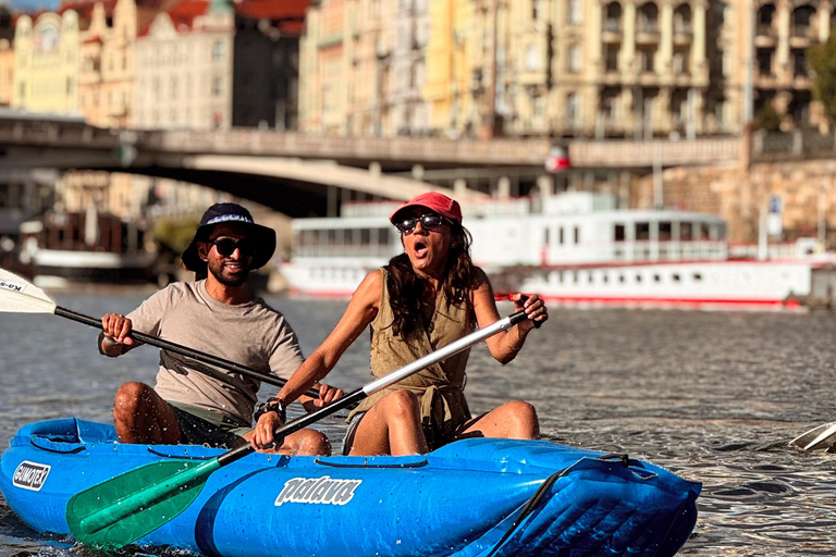 Prague: Guided Canoe Adventure – Discover Prague diferently