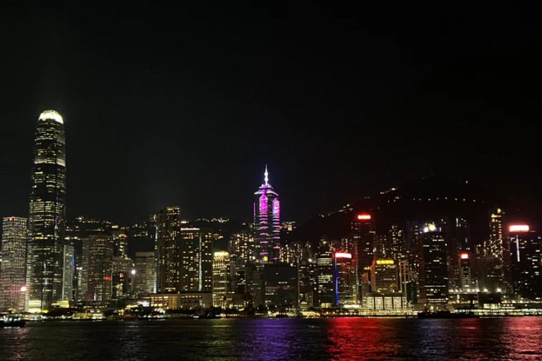 Crucero Nocturno por el Puerto Victoria de HK Ying's Journey