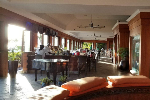St Kitts:Side by Side Sightseeing Safari and Beach