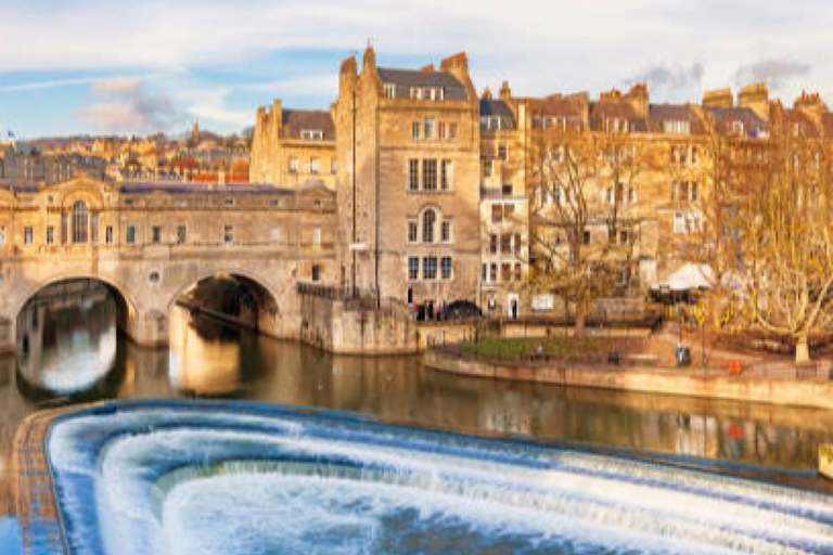 Z portu Southampton do Londynu przez Stonehenge, Lacock i Bath