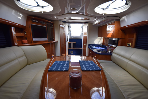 Miami: Private Yacht for up to 12 People 4-Hour Rental